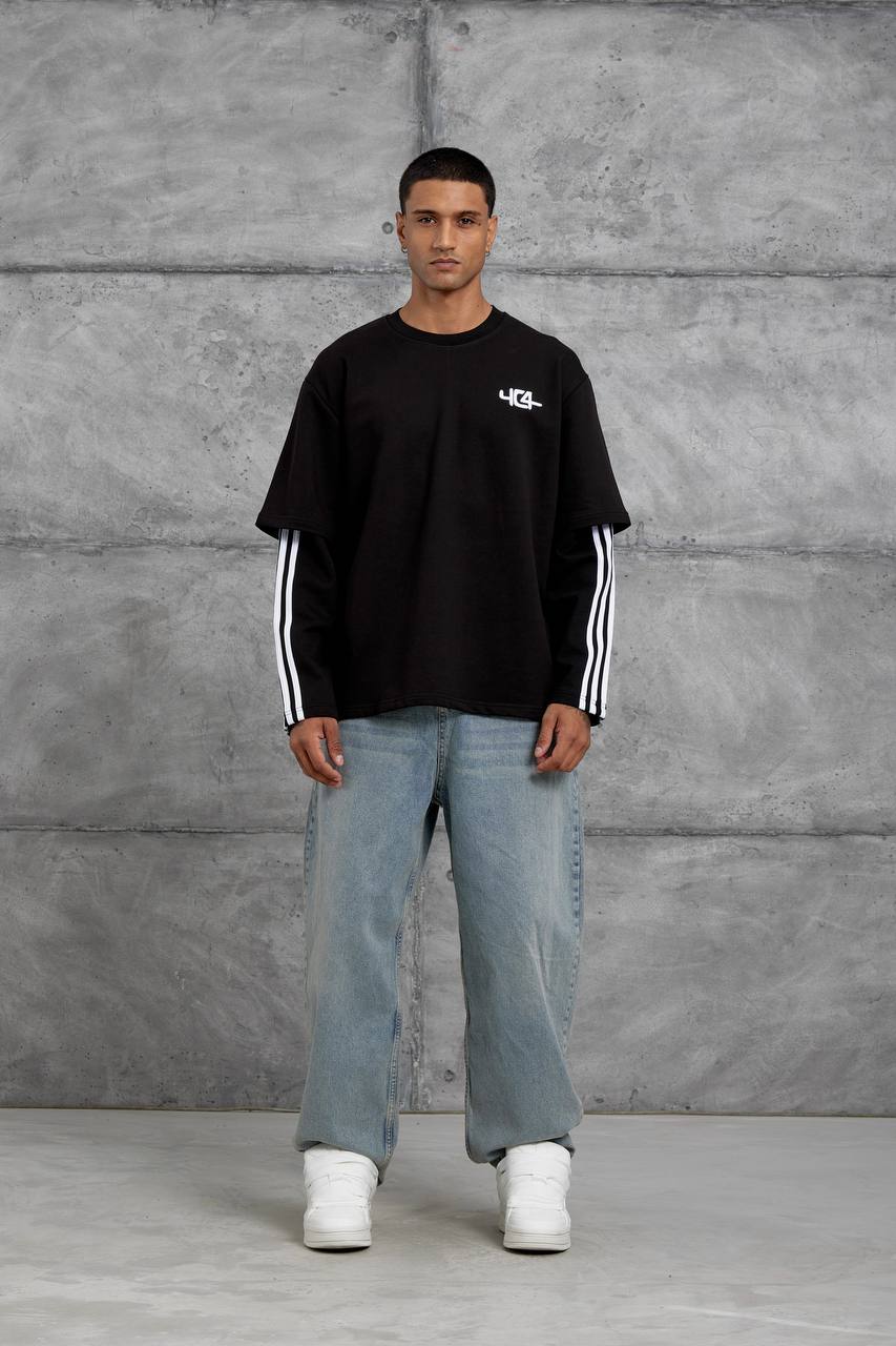 Oversized "404" Graphic T-Shirt – Layered Three-Stripe Long Sleeve